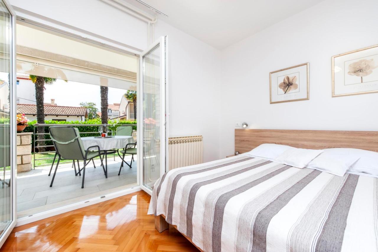 Apartments Magnolia Rovinj Bagian luar foto